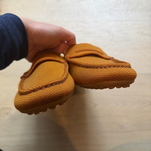 Rothy's The Driver Cognac Loafers Shoes - Picture 4 of 11